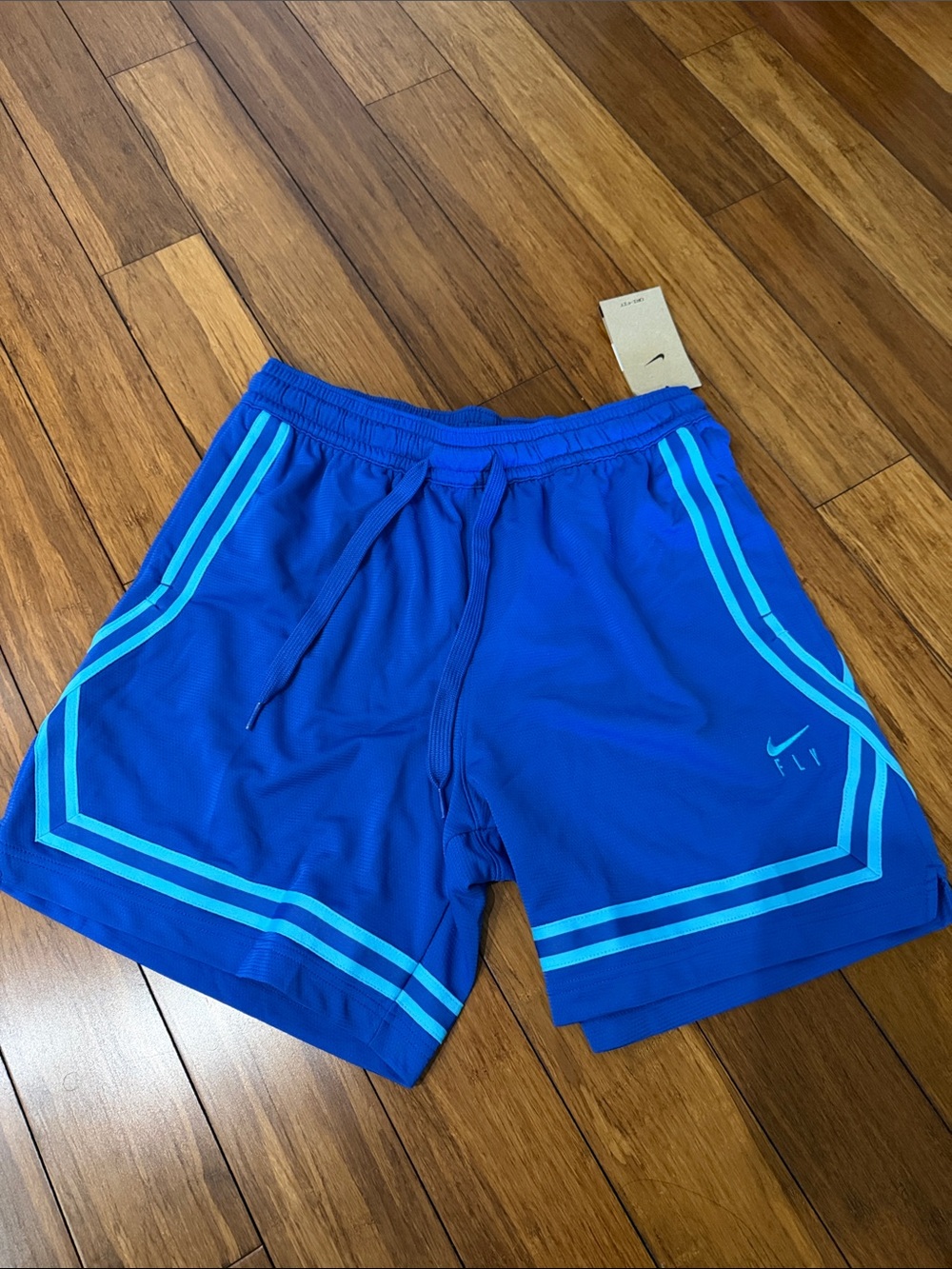 NWT Nike Women’s Basketball Royal Blue Athletic Shorts Dri-FIT CROSSOVER M